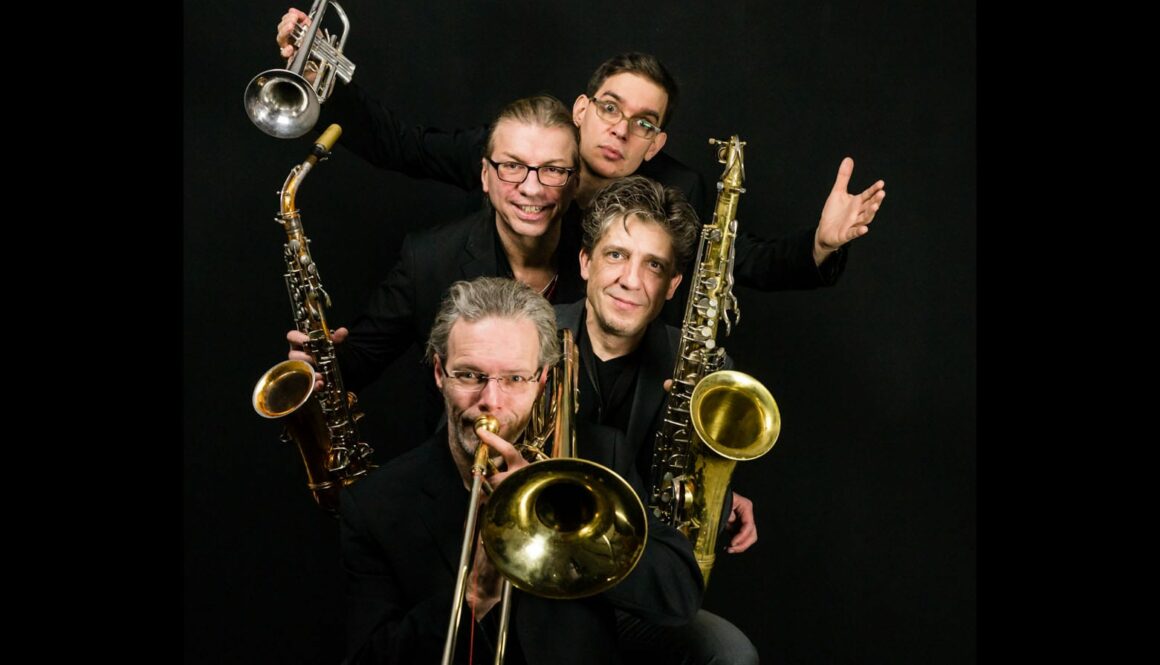 Fun Horns-0558-3x2