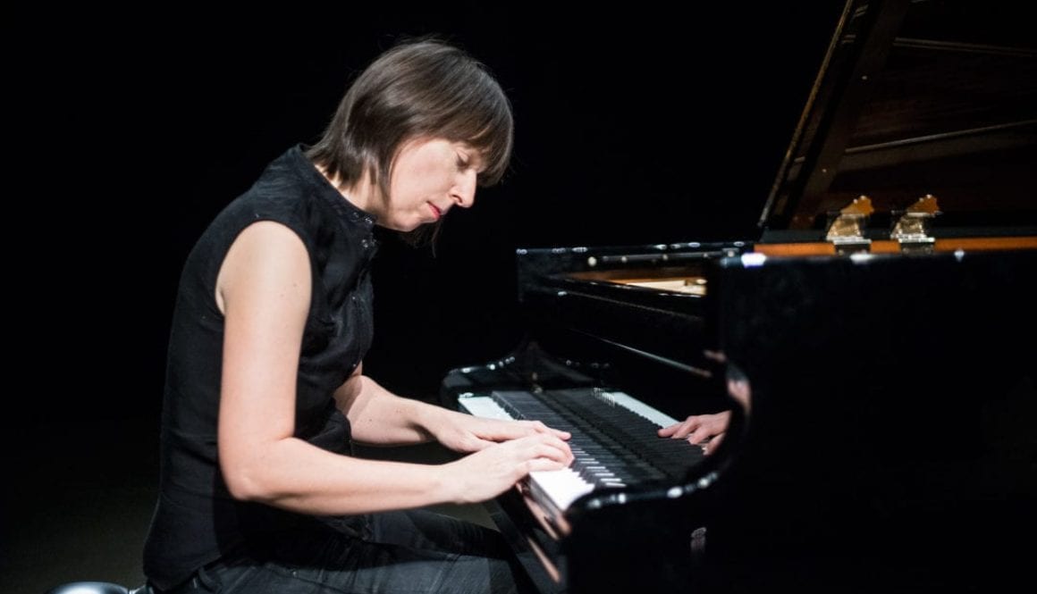 Maria-Baptist-Piano-1_Copyright-Anna Stark-Photography
