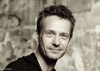 S. Schneider