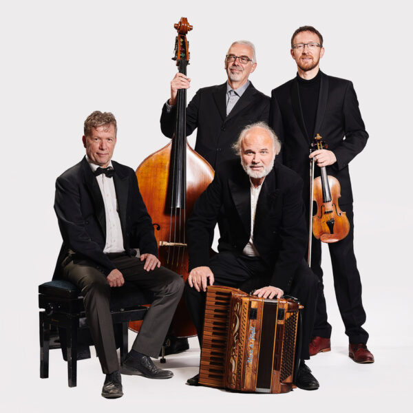 kunsthalle_Lárt de Passage