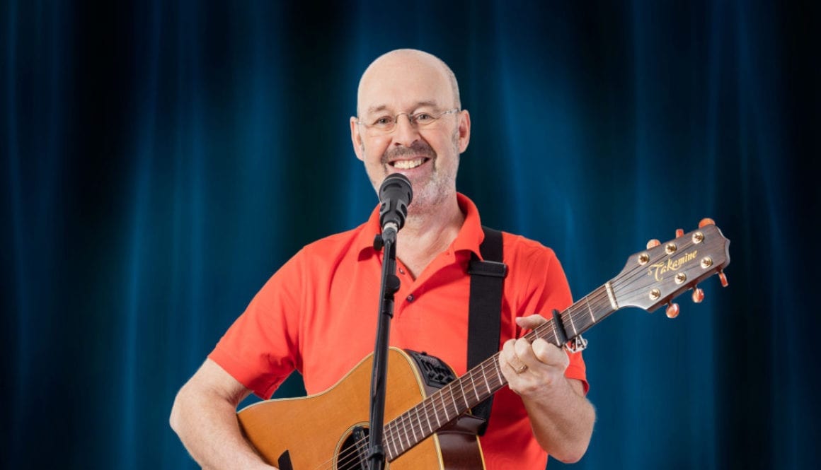 tony-spielt-takamine
